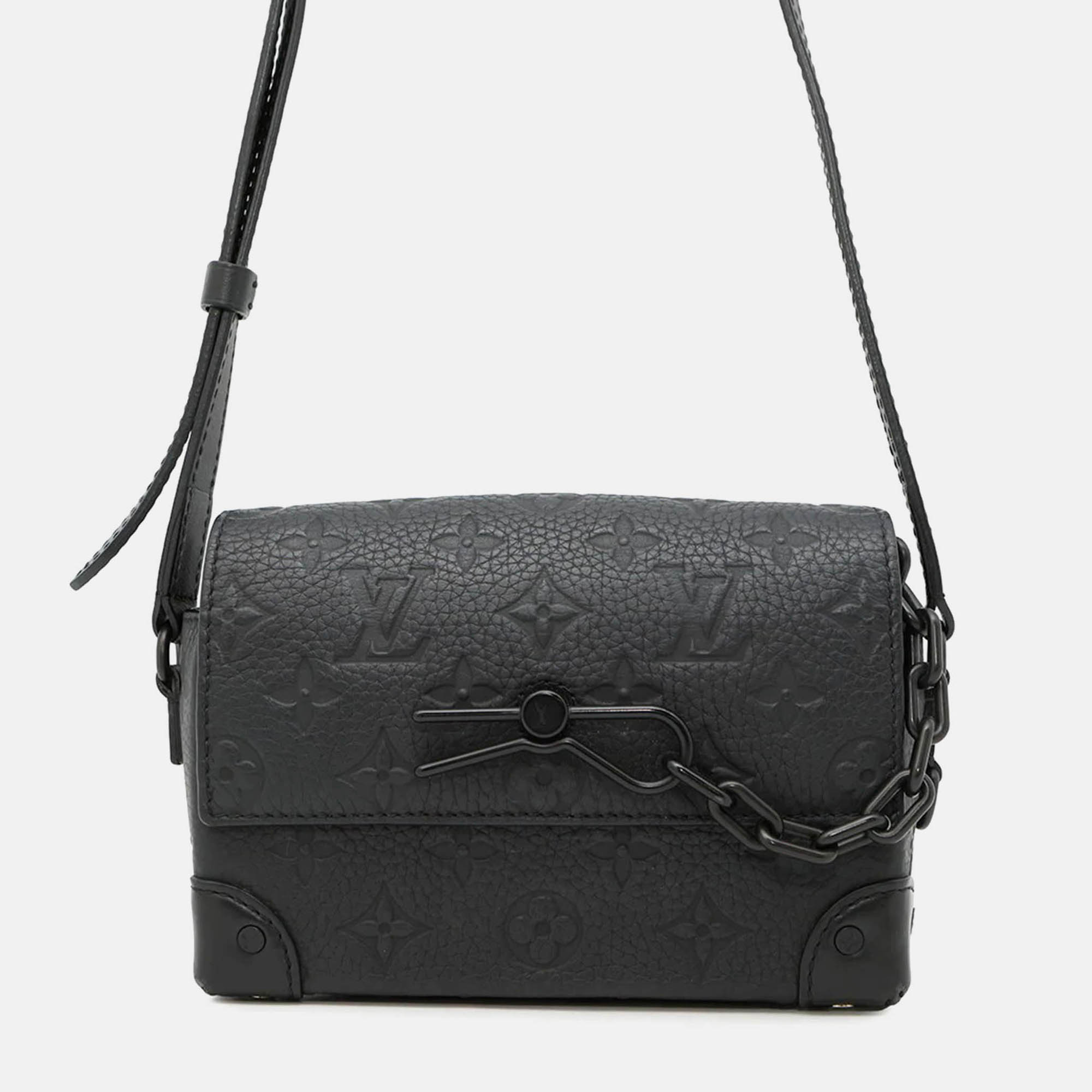 

Louis Vuitton Steamer Wearable Wallet Noir Monogram Taurillon, Black