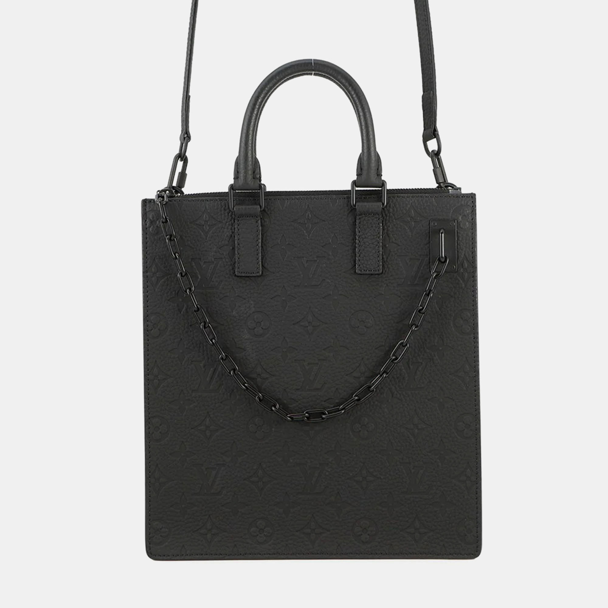 

Louis Vuitton Sac Plat Messenger Noir Monogram Taurillon Leather Bag, Black