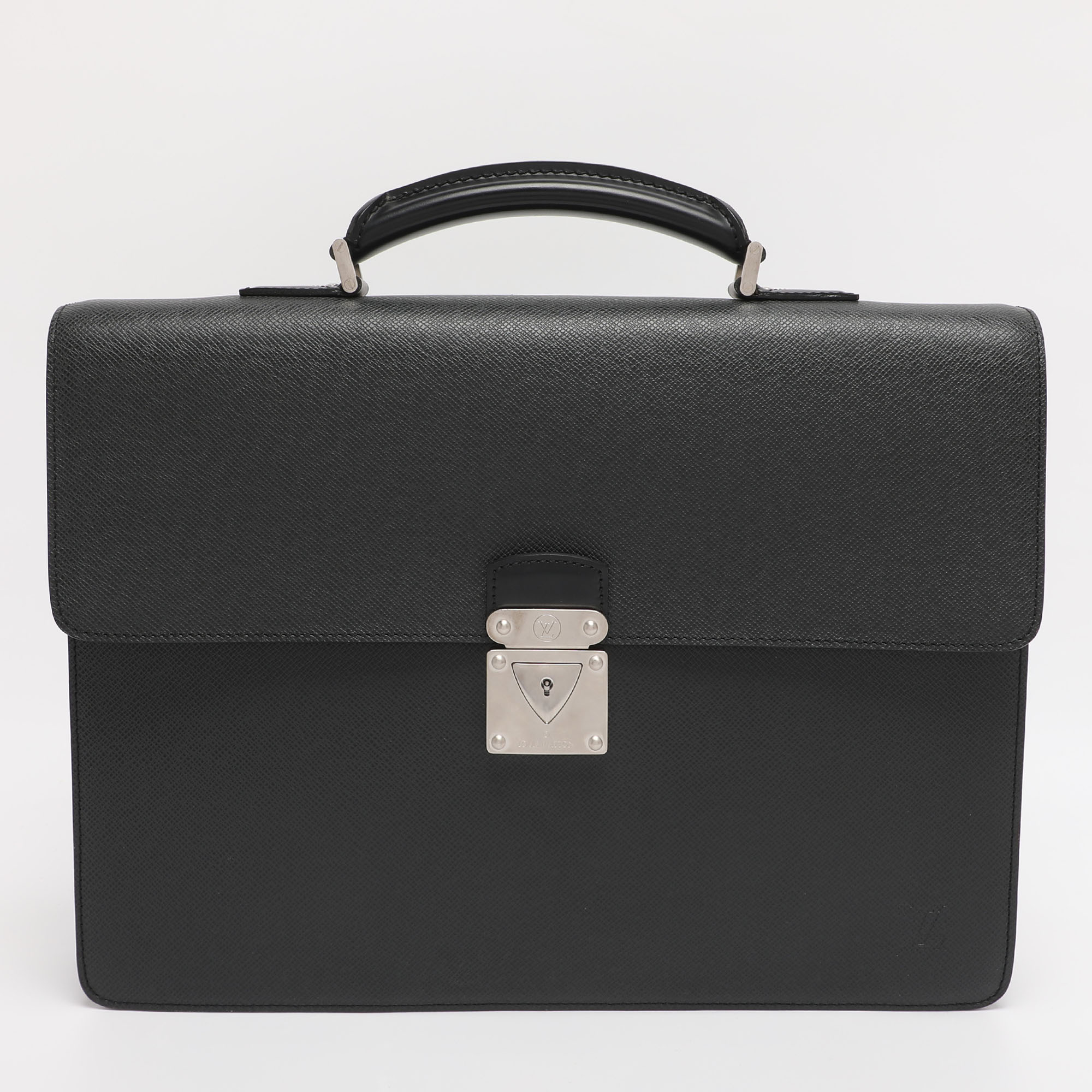 

Louis Vuitton Grey Taiga Leather Robusto 1 Compartment Briefcase