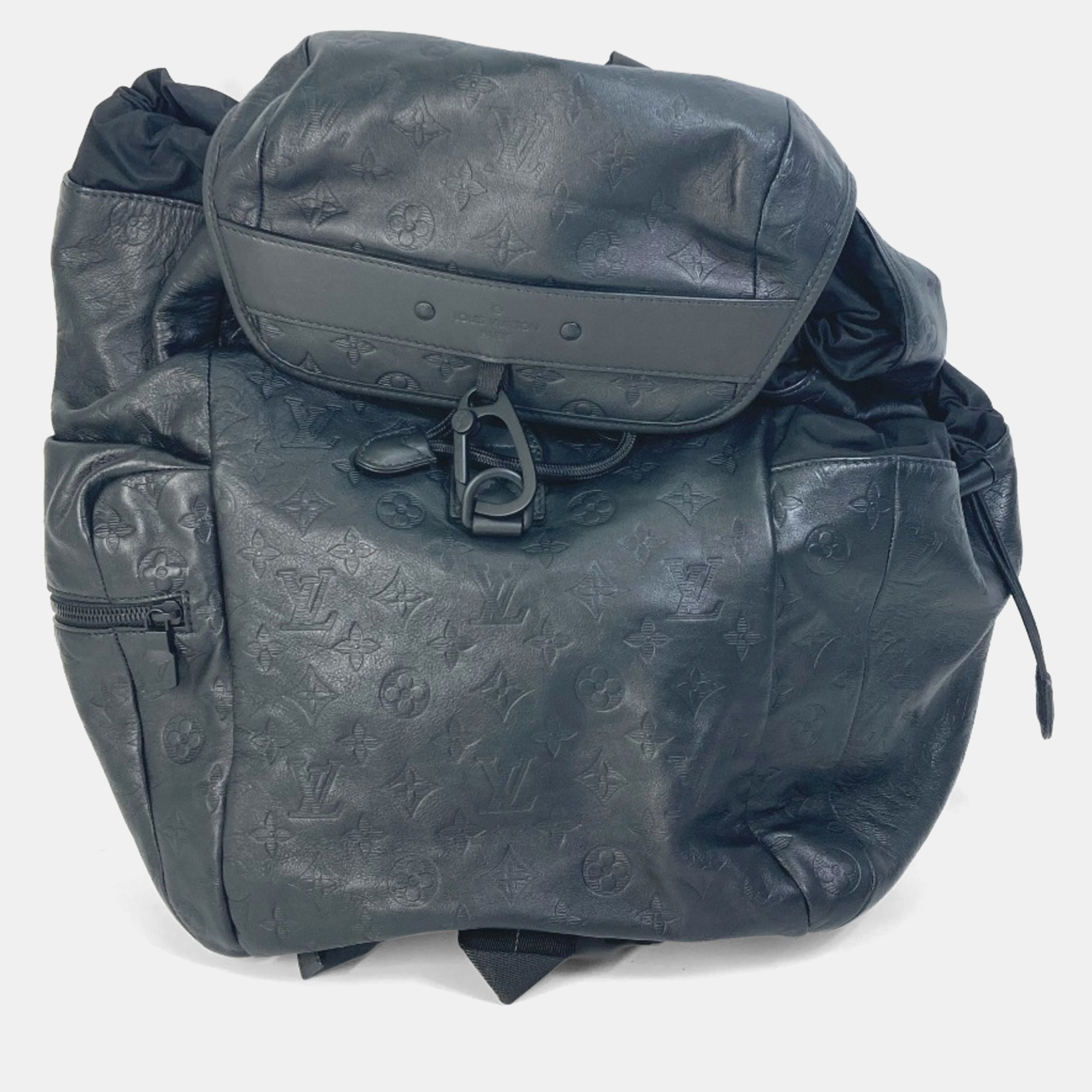 Pre-owned Louis Vuitton M43680 Monogram Shadow Discovery Backpack Leather Black