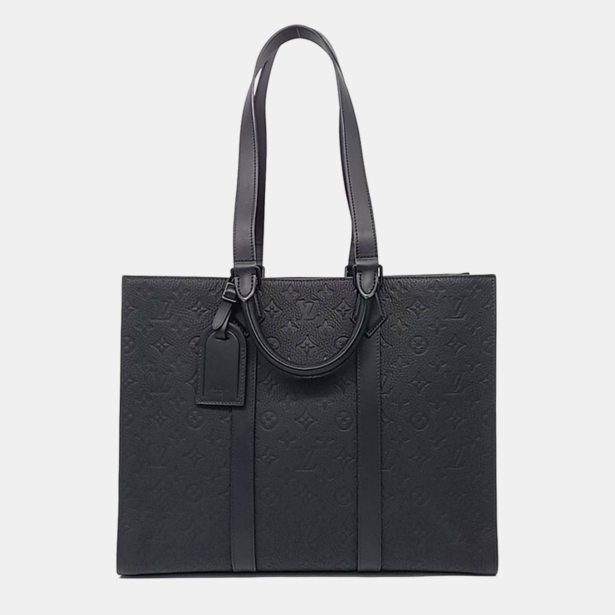 

Louis Vuitton Black Leather Taurillon Sac Plat