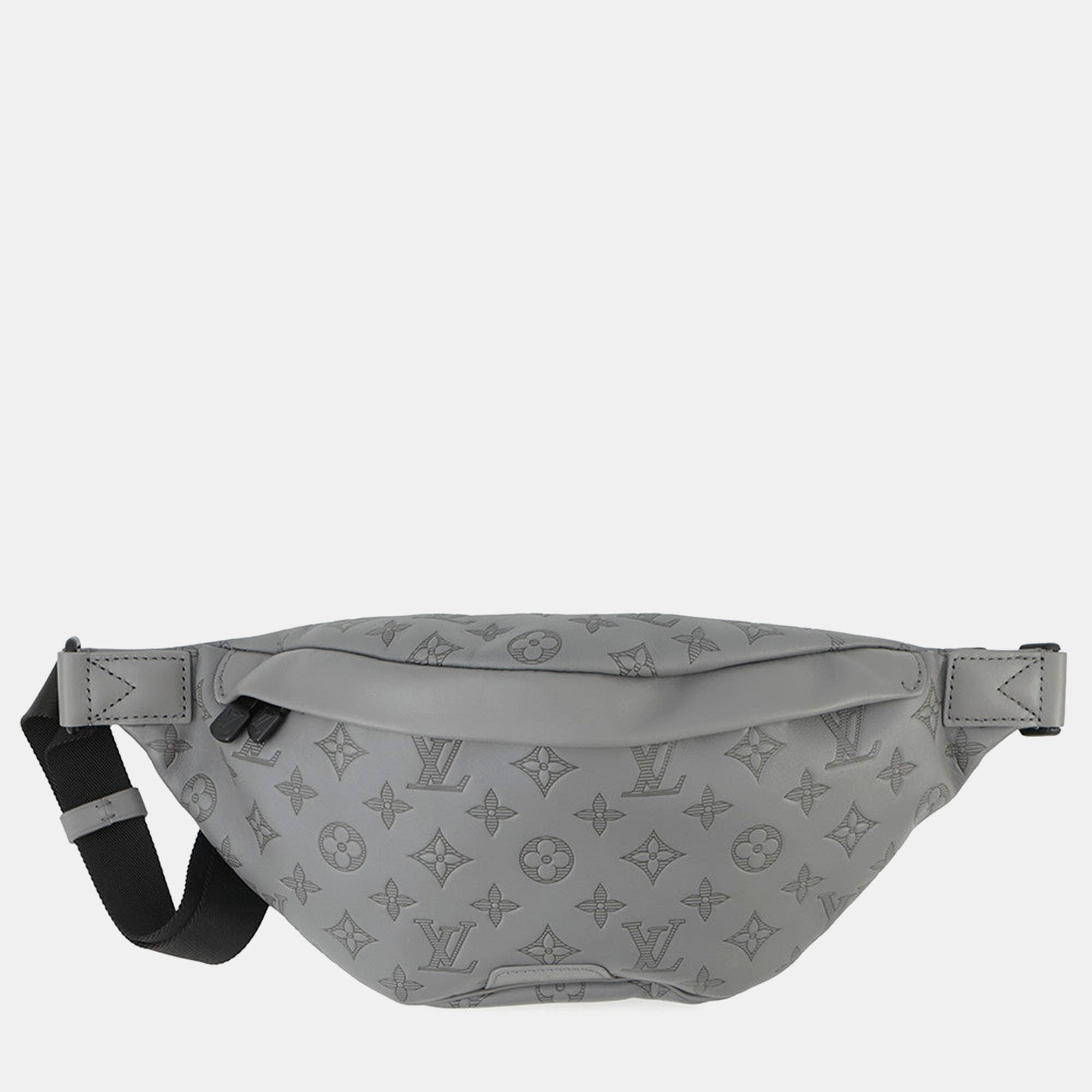 

Louis Vuitton Discovery Bumbag Gray Monogram Shadow Size Pm, Grey