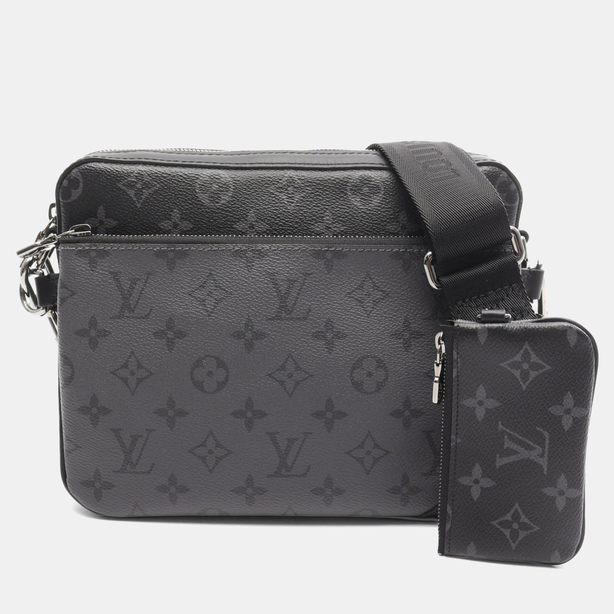 Click to view more detailed imagery on our partner's website Pre-owned Louis Vuitton Trio Messenger Shoulder Bag In Monogram Eclipse Coated Canvas And Leather Black Gray