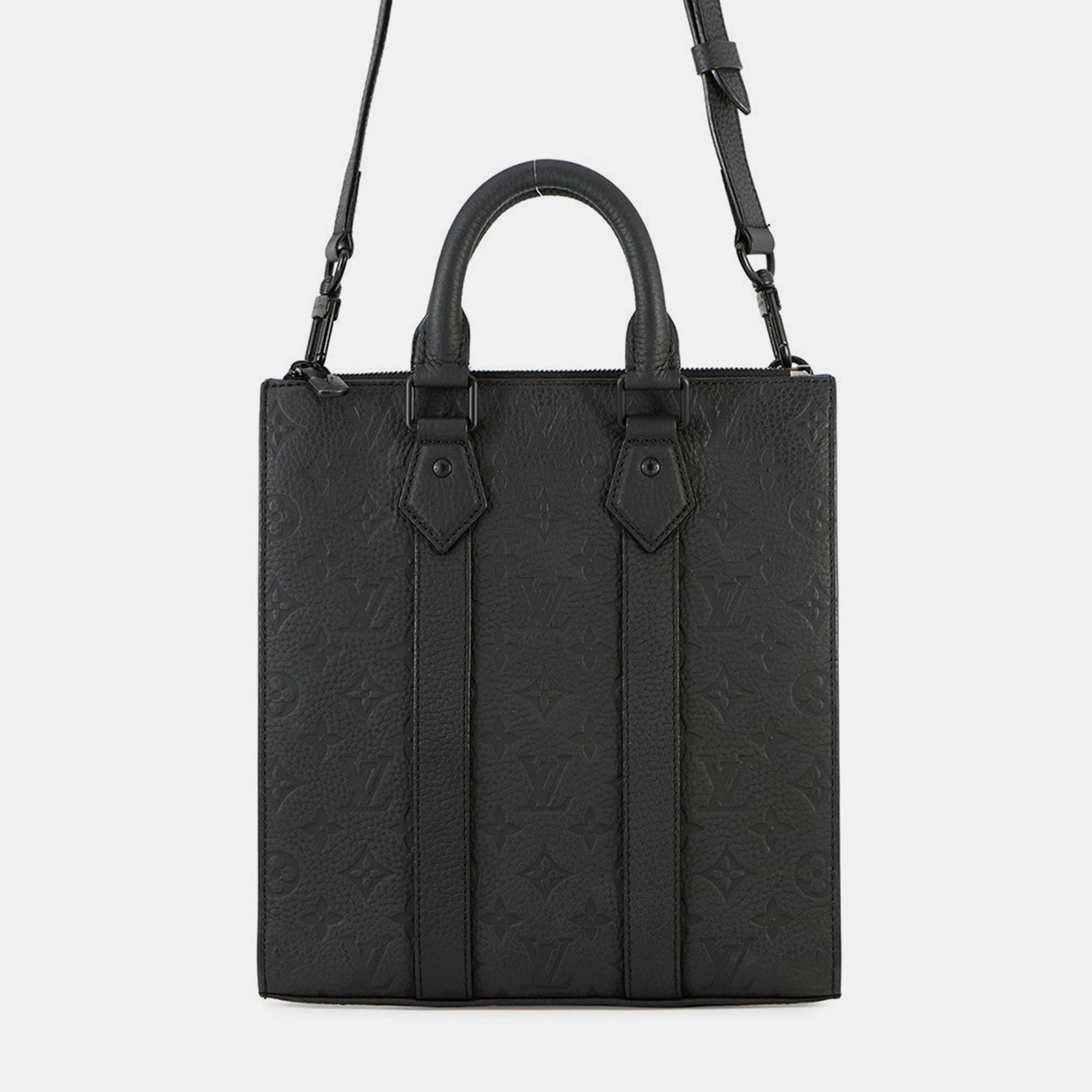

Louis Vuitton Sac Plat Black Monogram Taurillon