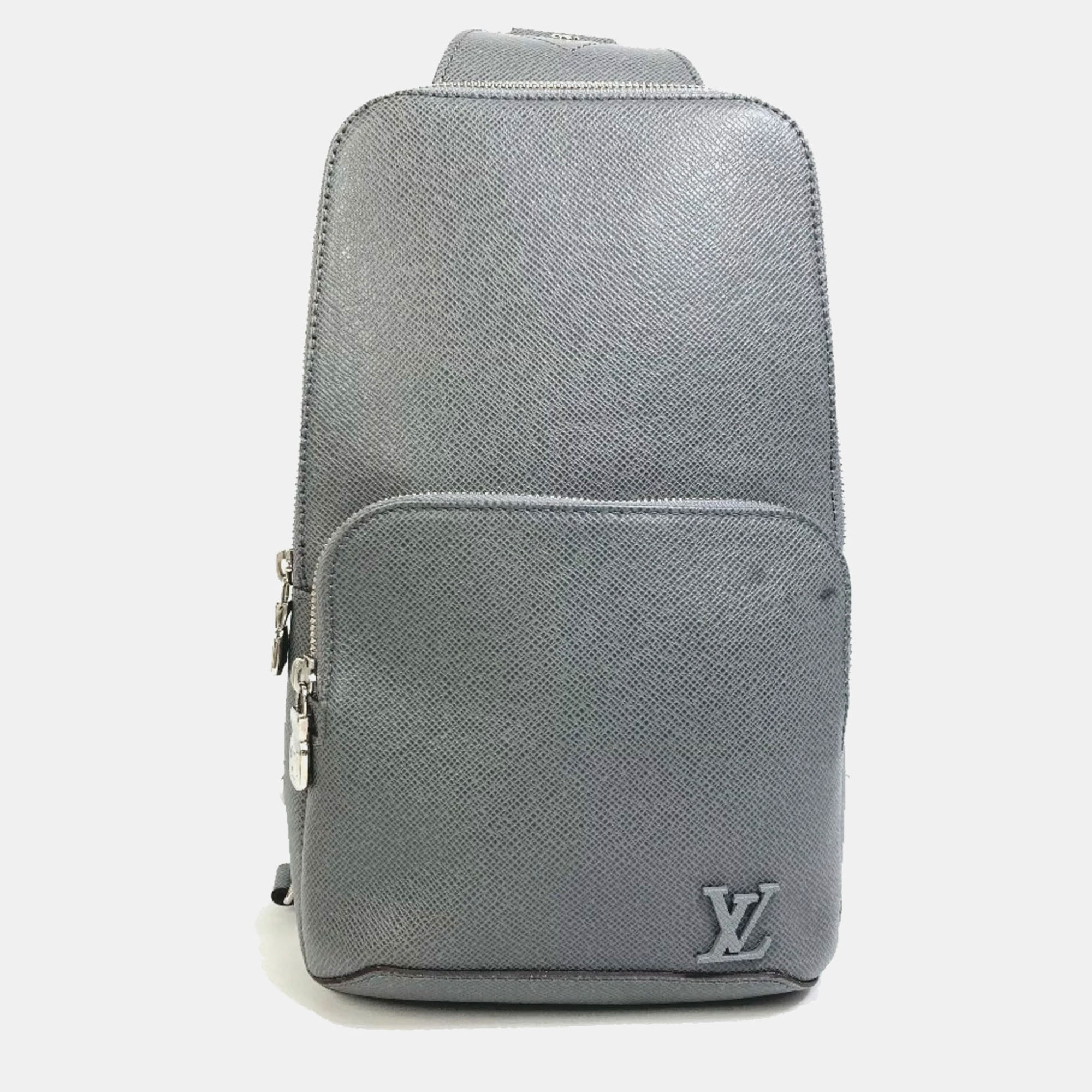 

Louis Vuitton Avenue Grey Taiga Leather Backpack