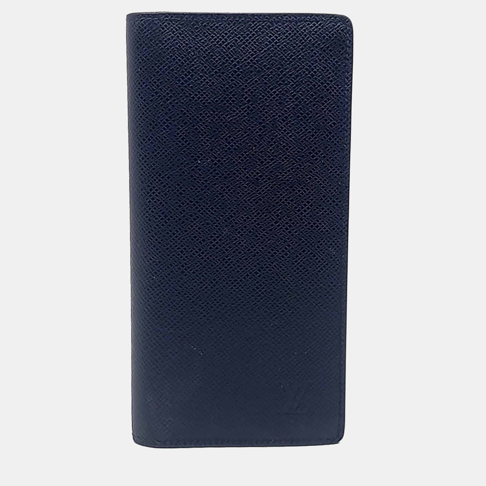 مملوكة مسبقًا Louis Vuitton Taiga Brazza Wallet