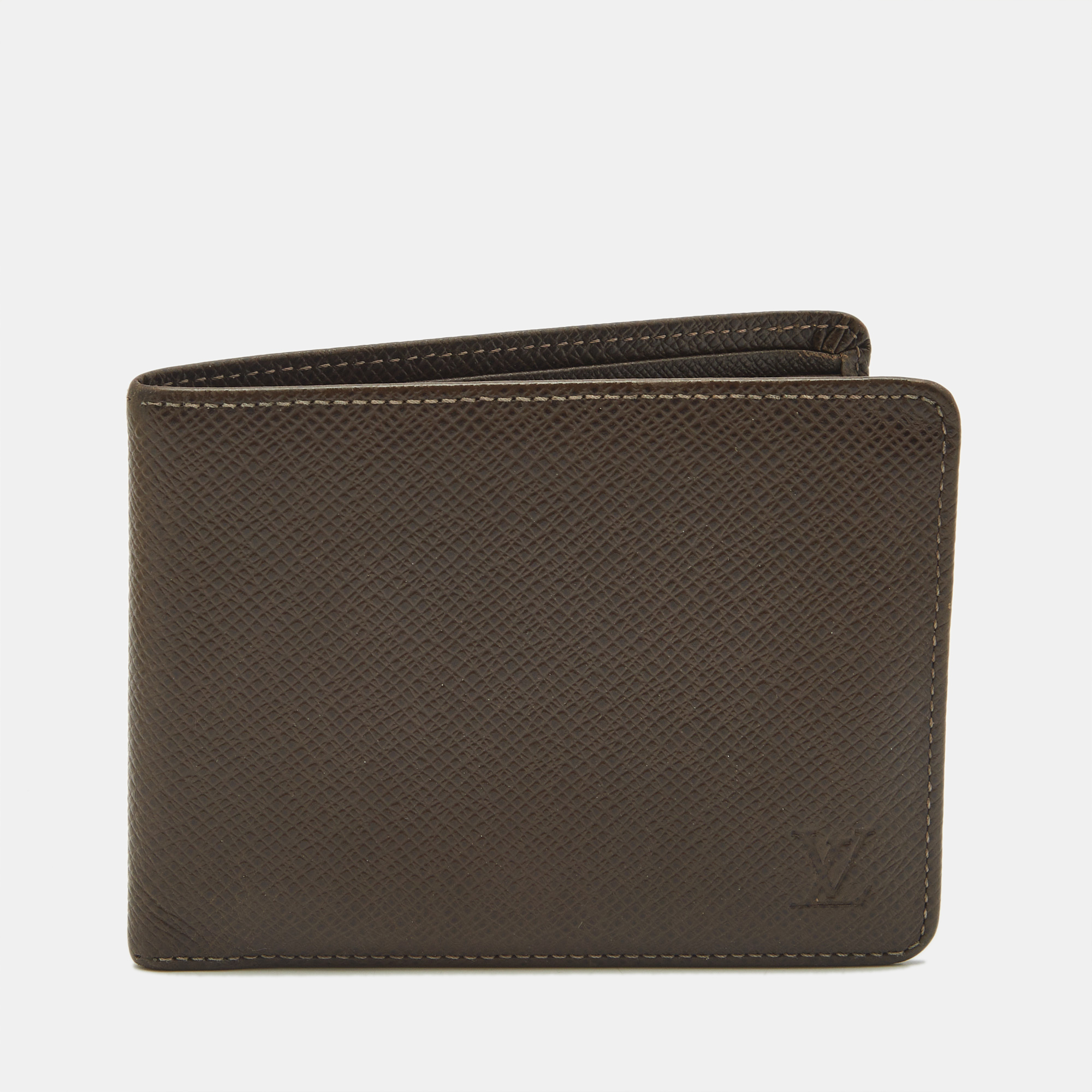 

Louis Vuitton Multiple Brown Taiga Leather Bifold Wallet