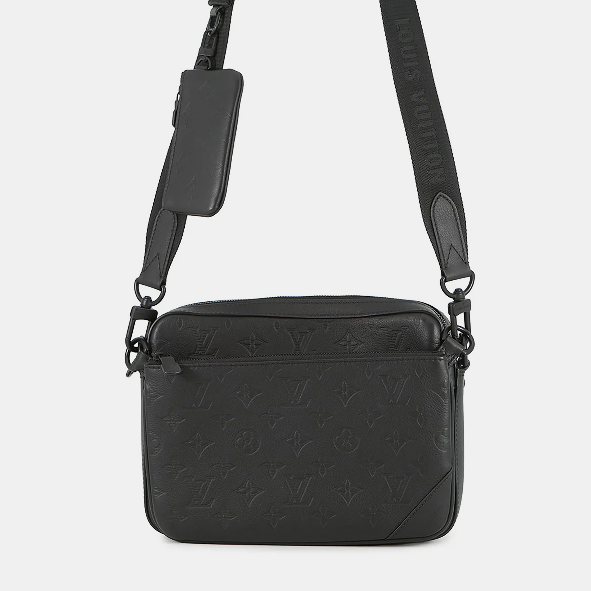 

Louis Vuitton Trio Messenger Noir Monogram Shadow, Black