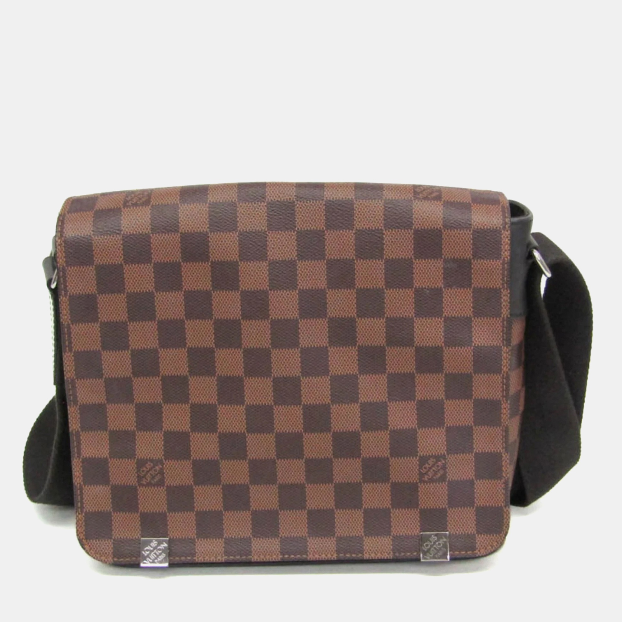 

Louis Vuitton Brown Damier District PM NM Shoulder Bag