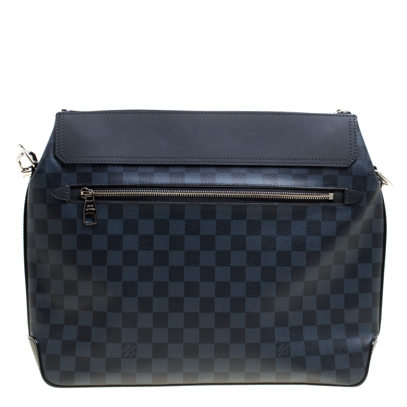 Louis Vuitton Damier Cobalt Canvas Greenwich Messenger Bag Louis Vuitton |  The Luxury Closet
