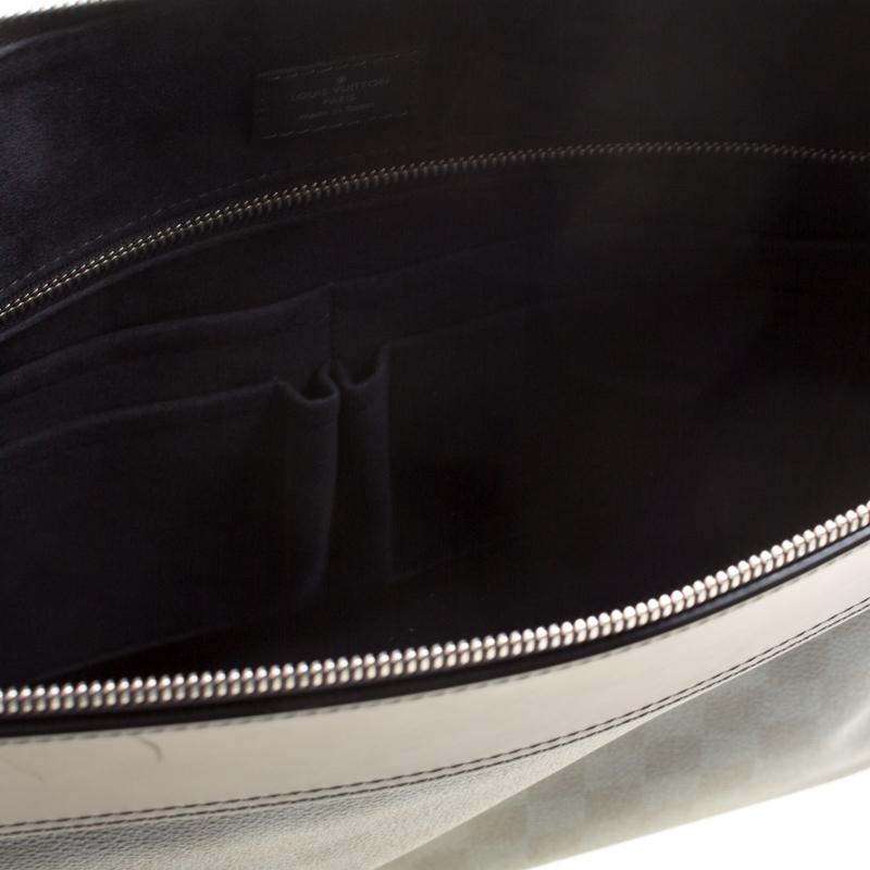 Louis Vuitton Damier Cobalt Matchpoint Messenger Bag – The Closet