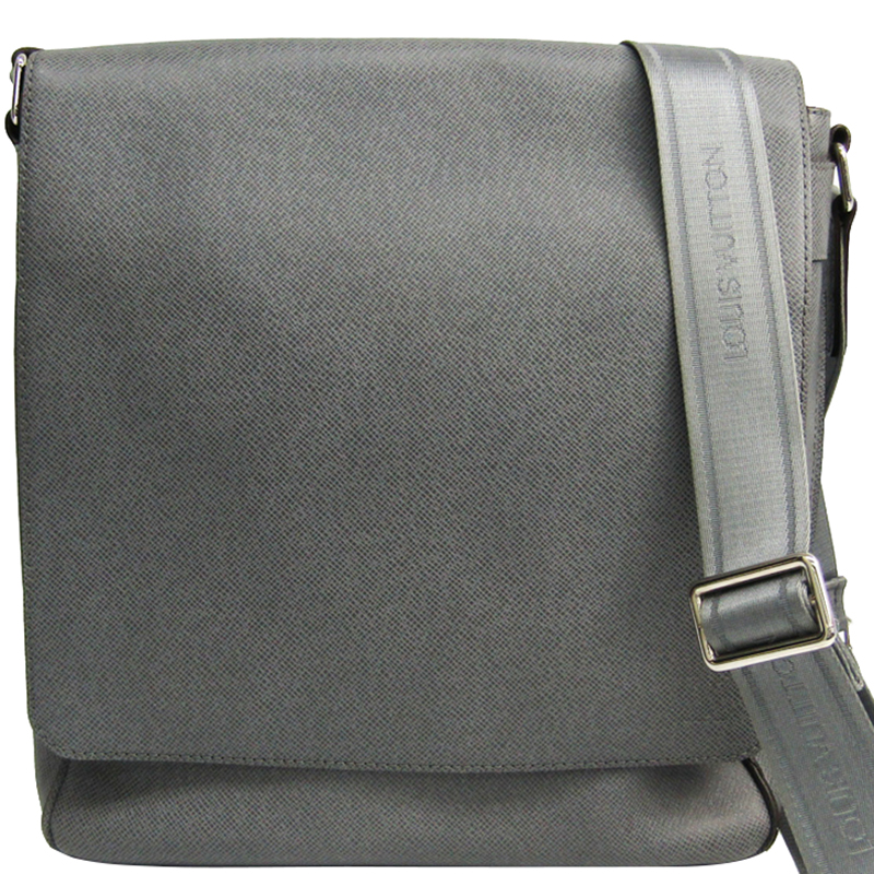 Buy Louis Vuitton Glacier Taiga Leather Roman MM Bag 229281 at best price | TLC