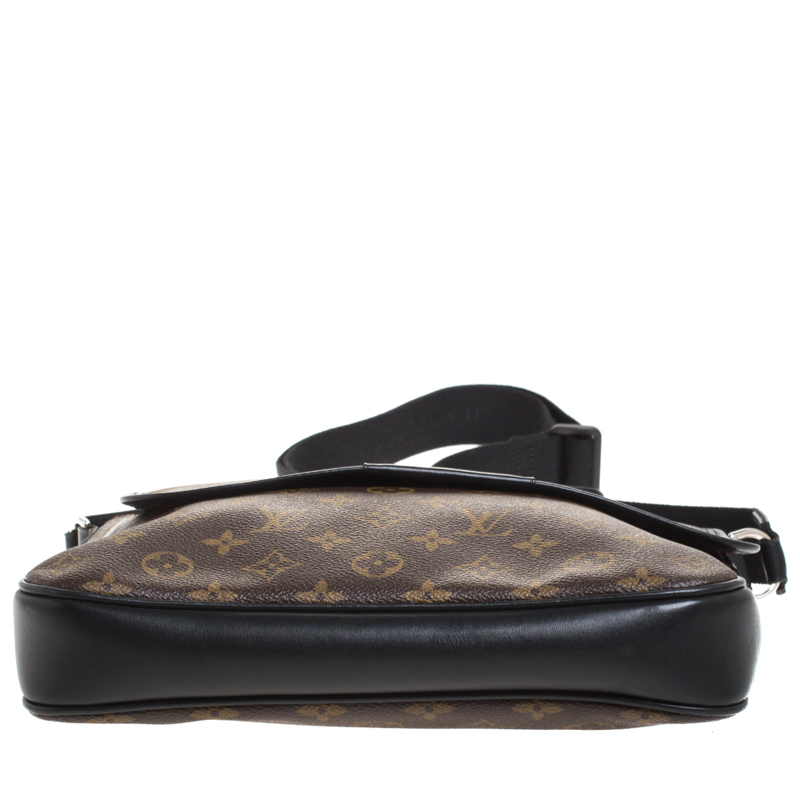 Louis Vuitton Monogram Macassar Bass MM - Brown Messenger Bags, Bags -  LOU688289
