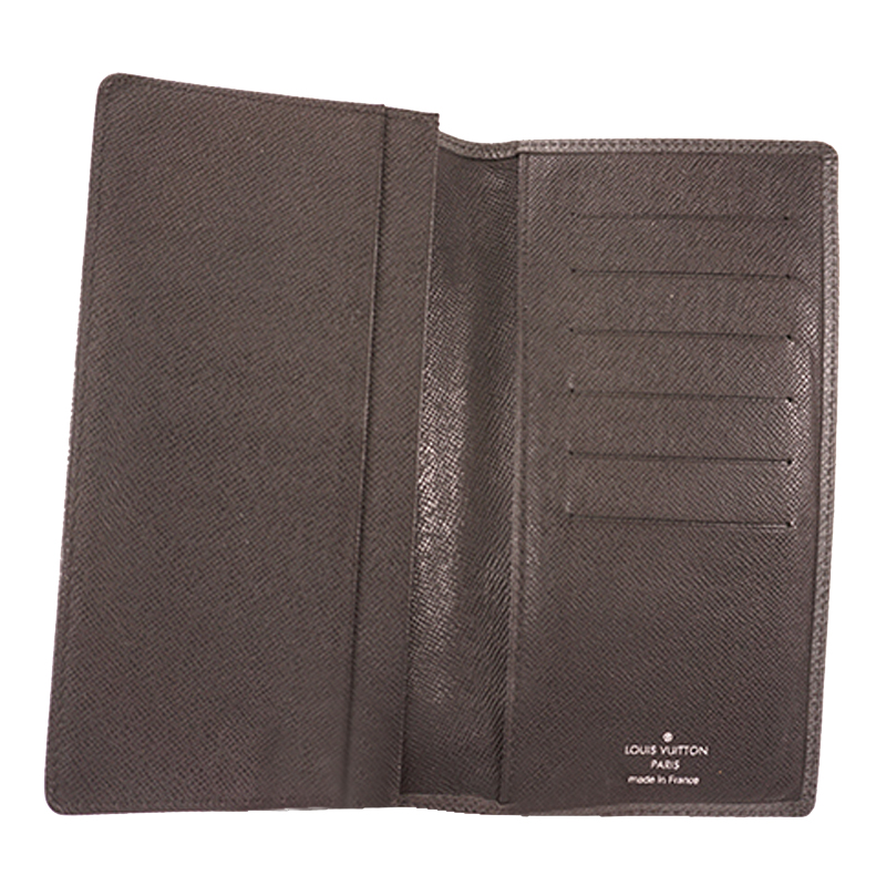 

Louis Vuitton Noir Taiga Leather Long Wallet, Black