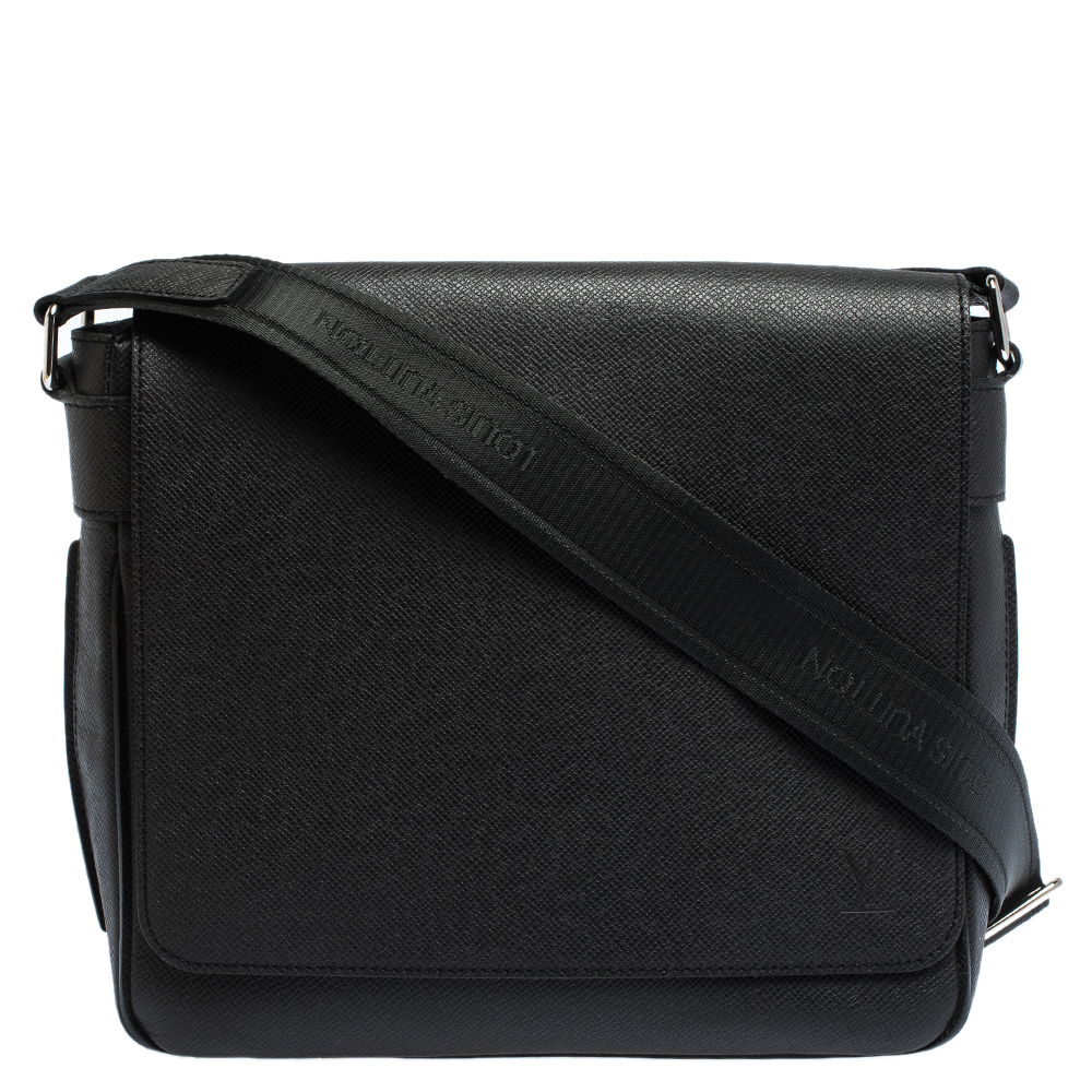 Louis Vuitton Black Taiga Leather Roman PM Bag 