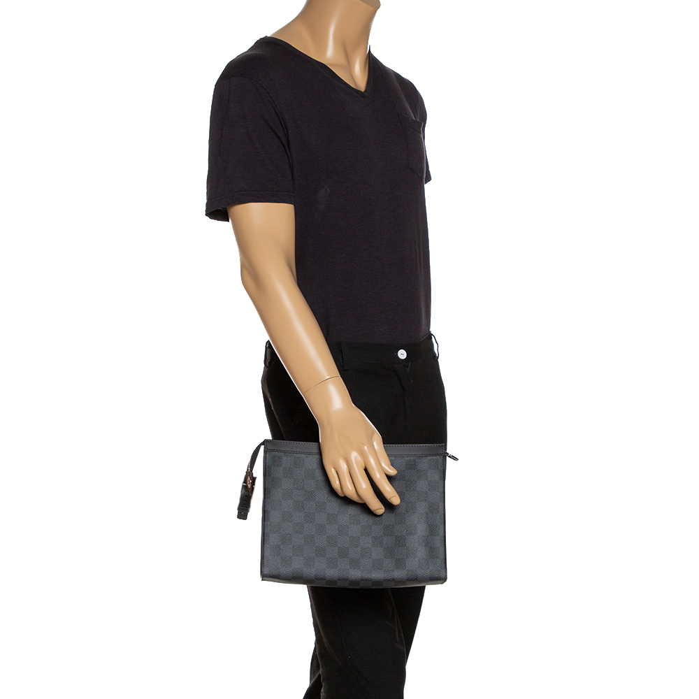 

Louis Vuitton Damier Graphite Pochette Voyage MM, Grey