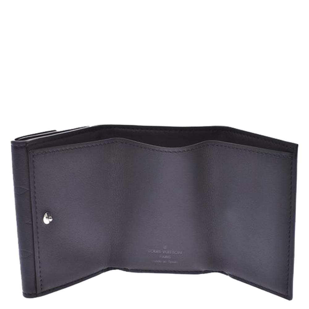 

Louis Vuitton Monogram Shadow Discovery Compact Wallet, Black