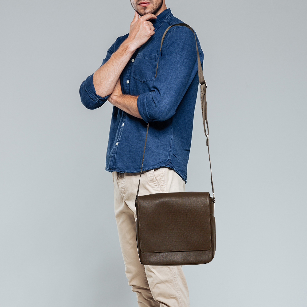 

Louis Vuitton Grizzli Taiga Leather Roman PM Bag, Brown