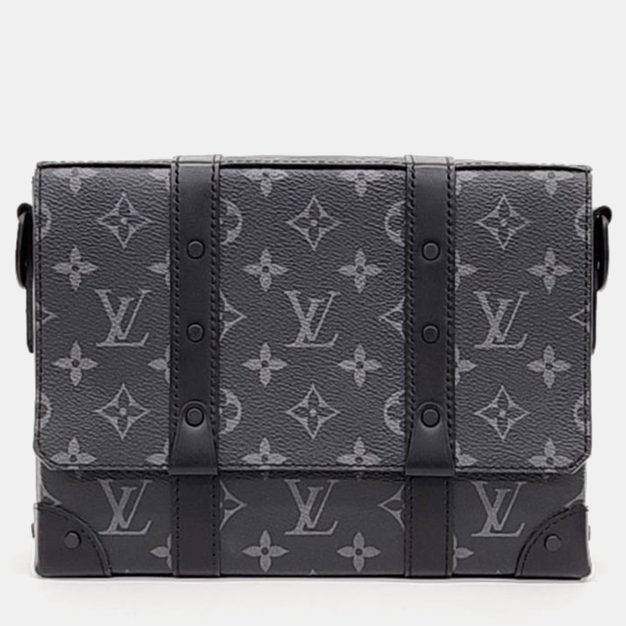 Pre-owned Louis Vuitton Trunk Messenger Bag M45727 In Black