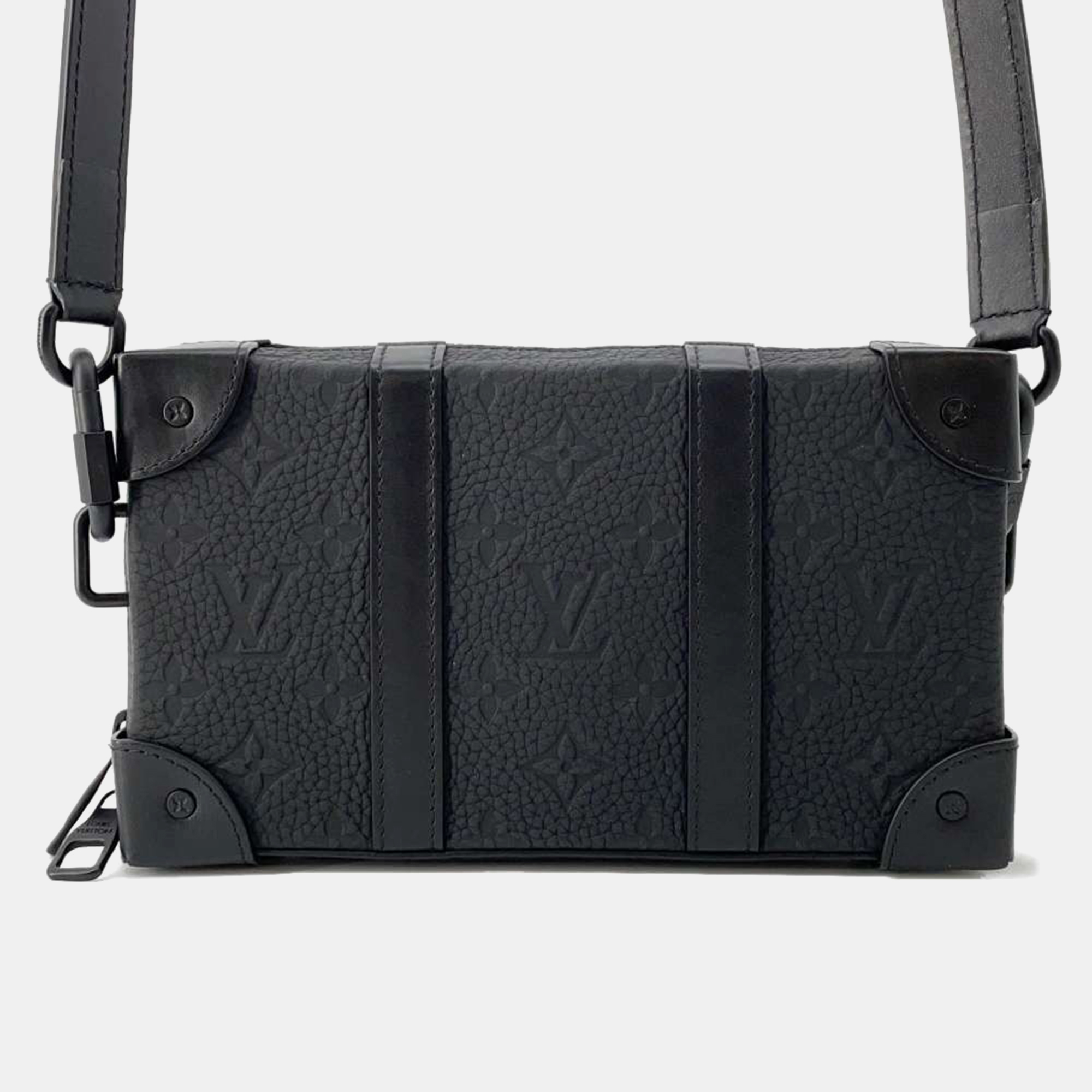 Pre-owned Louis Vuitton Noir Taurillon Leather Monogram Soft Trunk Wallet In Black