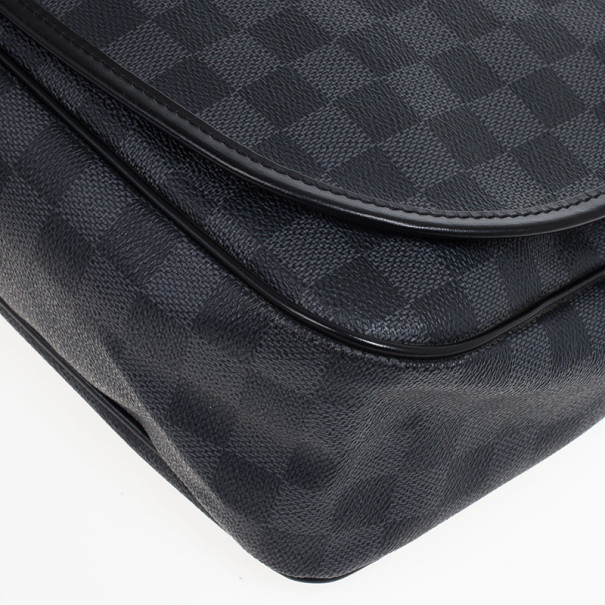 Louis Vuitton Damier Graphite Laptop Renzo Messenger Bag