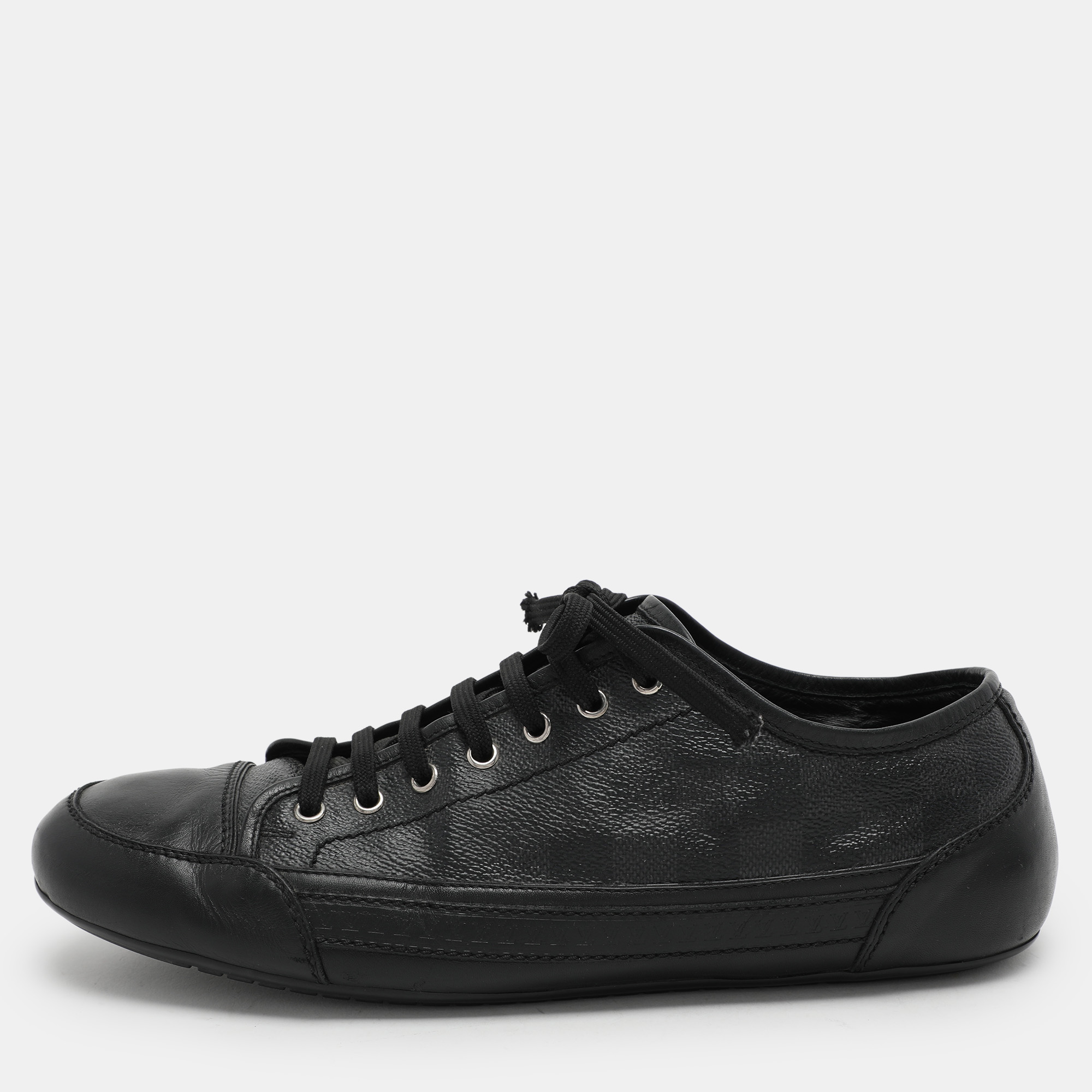 

Louis Vuitton Black Damier Graphite Canvas and Leather Low Top Sneakers Size 43