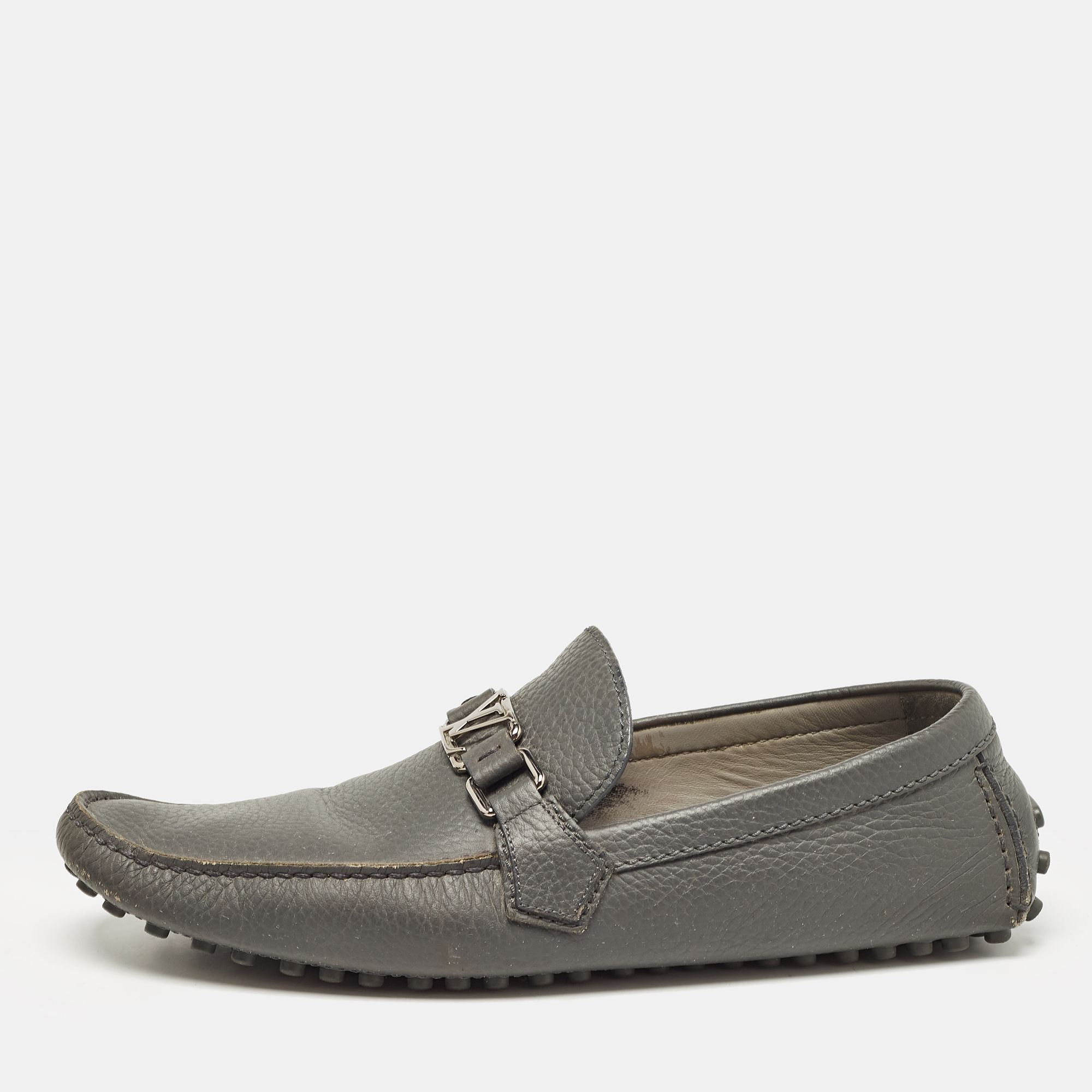 

Louis Vuitton Grey Leather Hockenheim Loafers Size