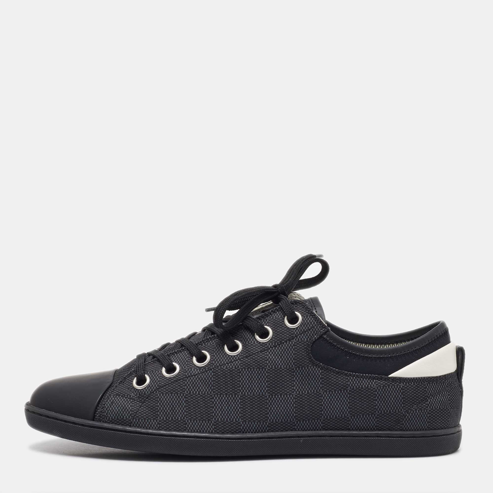 

Louis Vuitton Damier Graphite Fabric and Leather Low Top Sneakers Size 40.5, Black