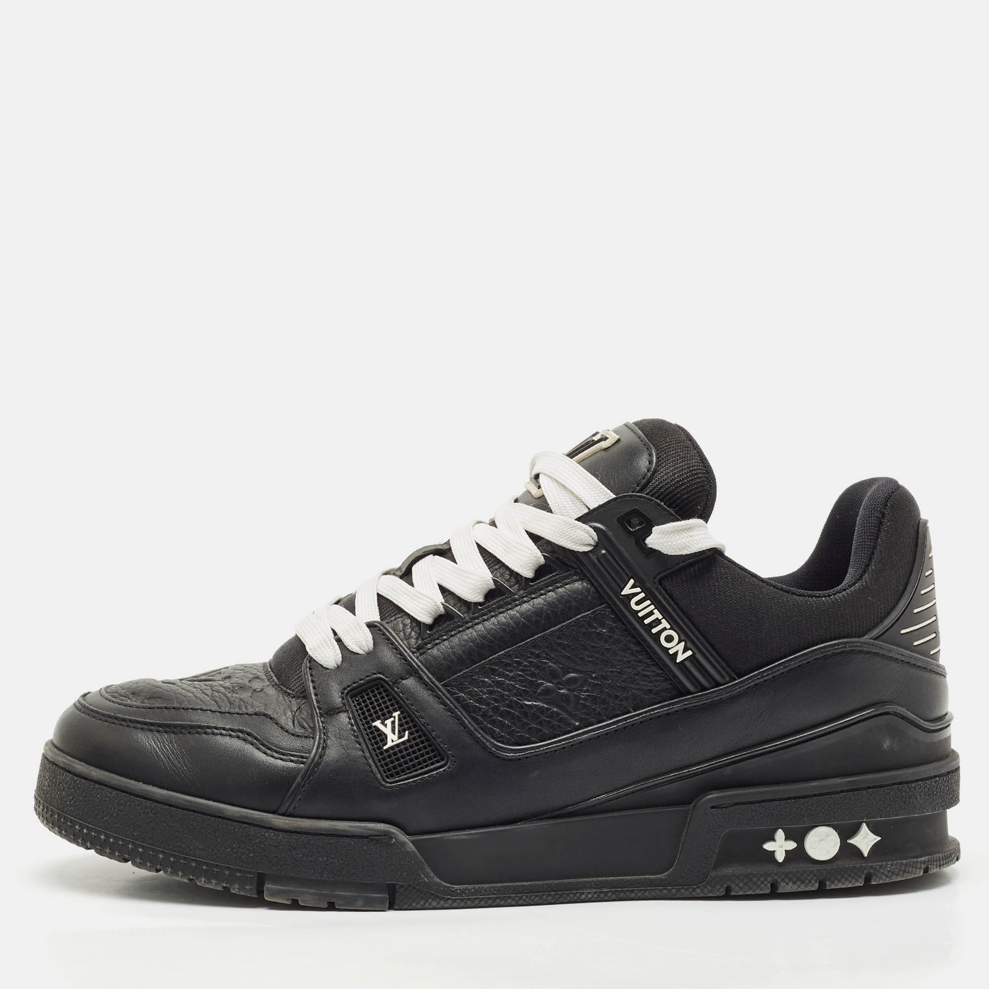 

Louis Vuitton Black Leather LV Trainer Lace Up Sneakers Size 42.5