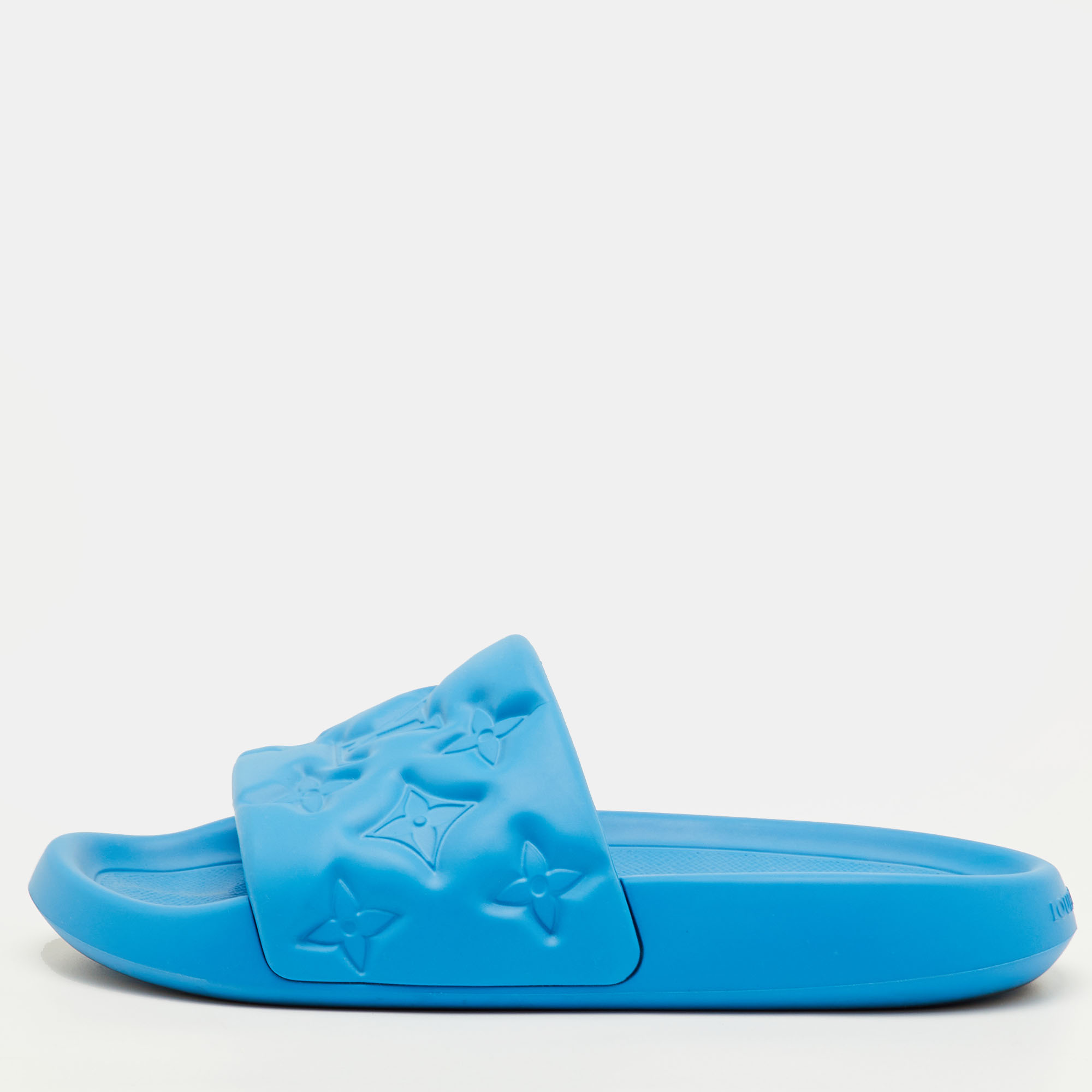 

Louis Vuitton Waterfront Size 41 Blue Monogram Rubber Pool Slide Sandals
