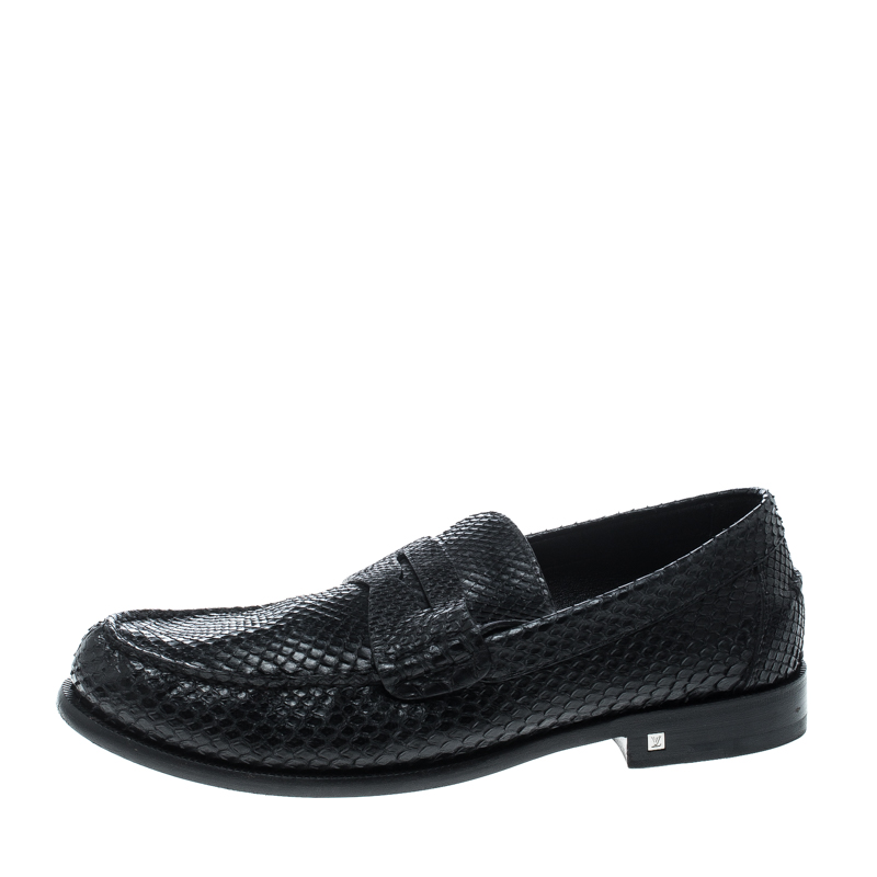 

Louis Vuitton Black Python Loafers Size