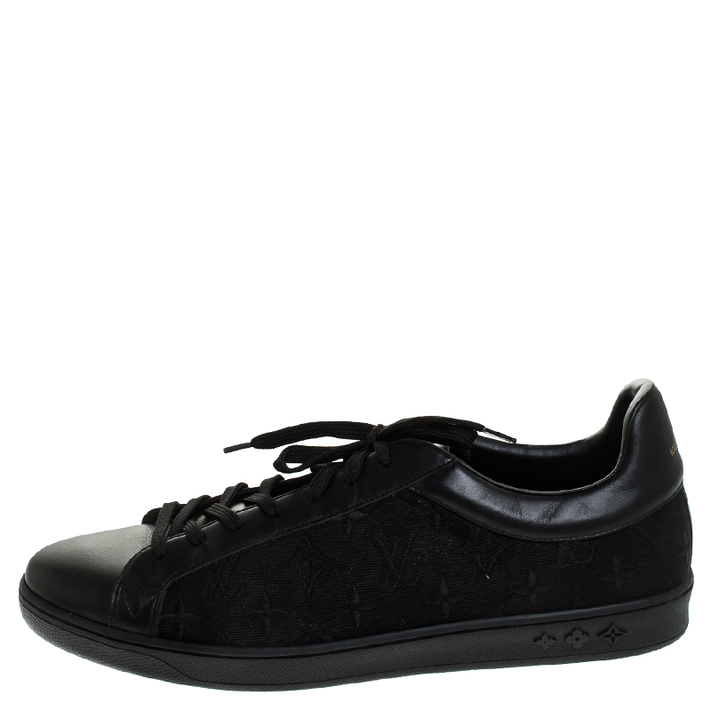 

Louis Vuitton Black Leather and Monogram Canvas Low Top Sneakers Size