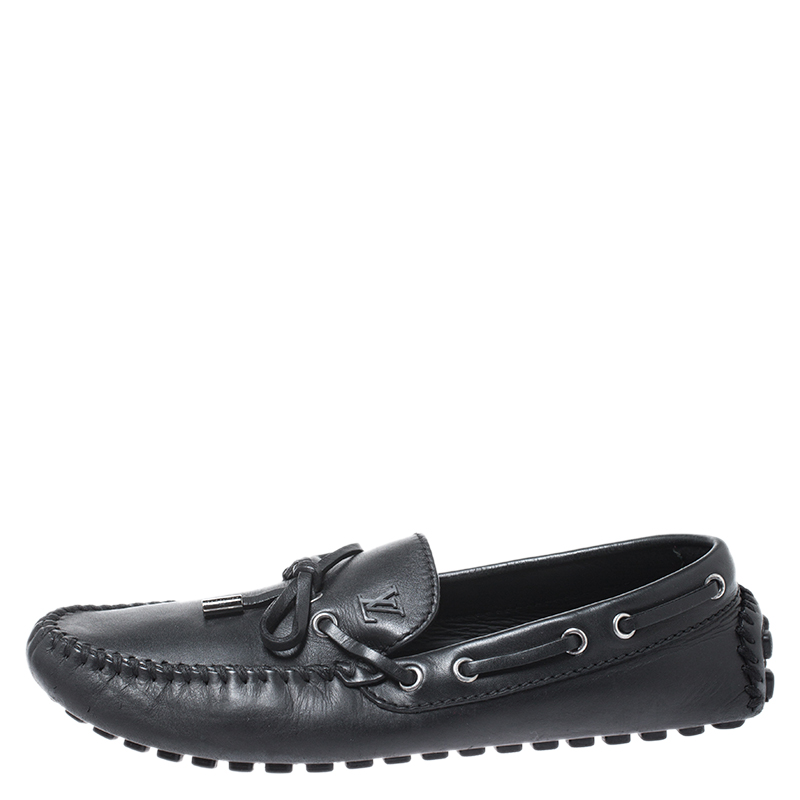 

Louis Vuitton Black Leather Bow Slip On Loafers Size