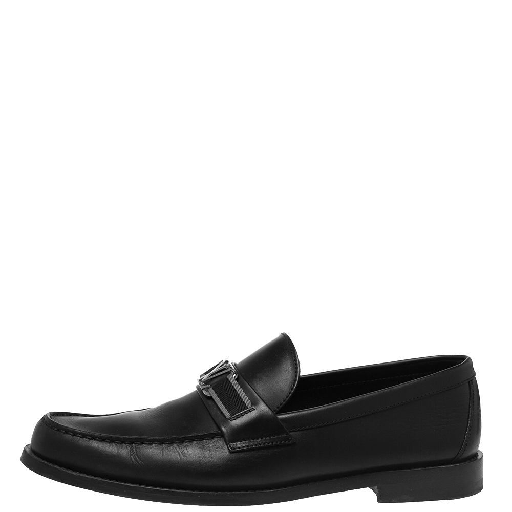 

Louis Vuitton Black Leather Slip On Logo Bow Loafer Size