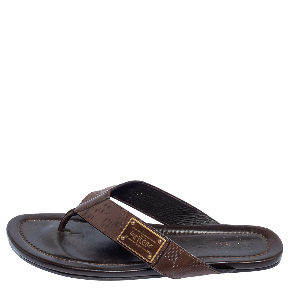 

Louis Vuitton Brown Damier Leather Thong Flats Size