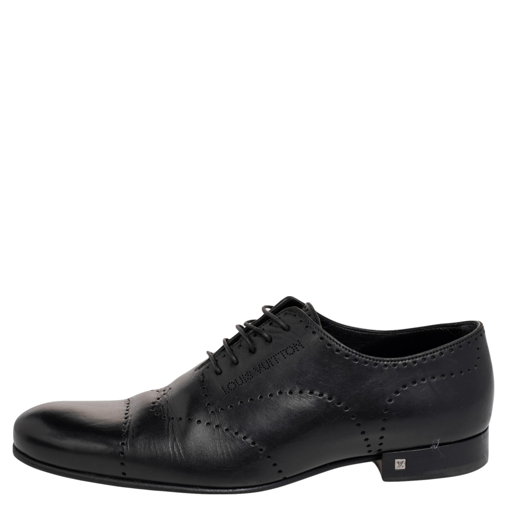 

Louis Vuitton Black Leather Lace Up Derby Size