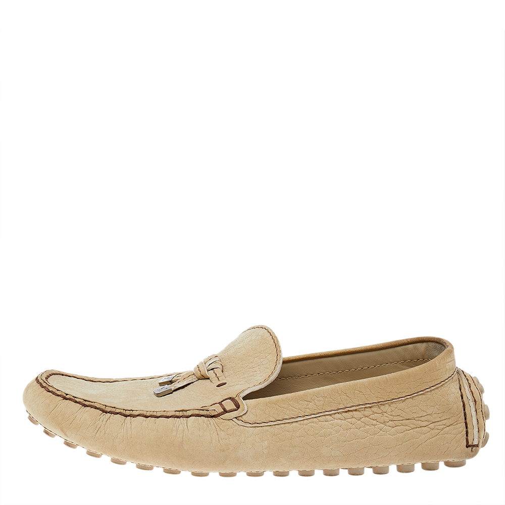 

Louis Vuitton Light Yellow Leather Bow Slip On Loafers Size