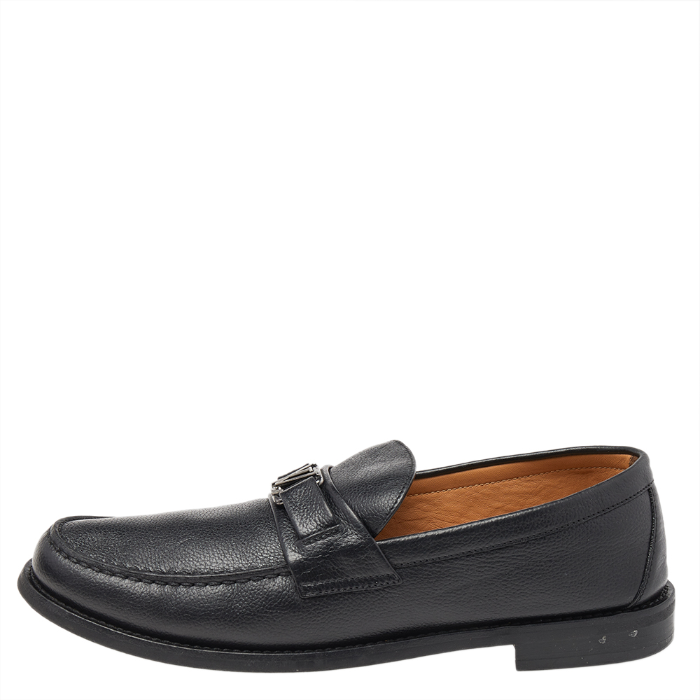 

Louis Vuitton Black Leather Major Slip On Loafers