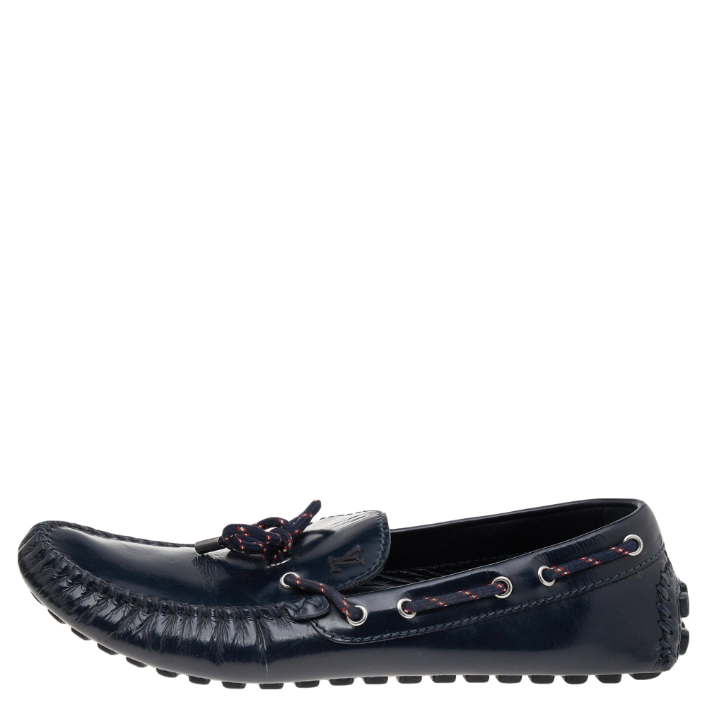 

Louis Vuitton Black Leather Bow Slip on Loafers Size