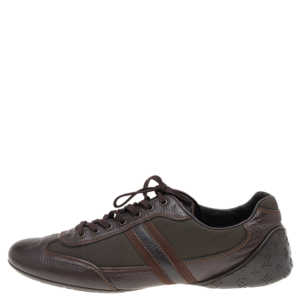 

Louis Vuitton Dark Brown Canvas And Leather Low Top Sneakers Size
