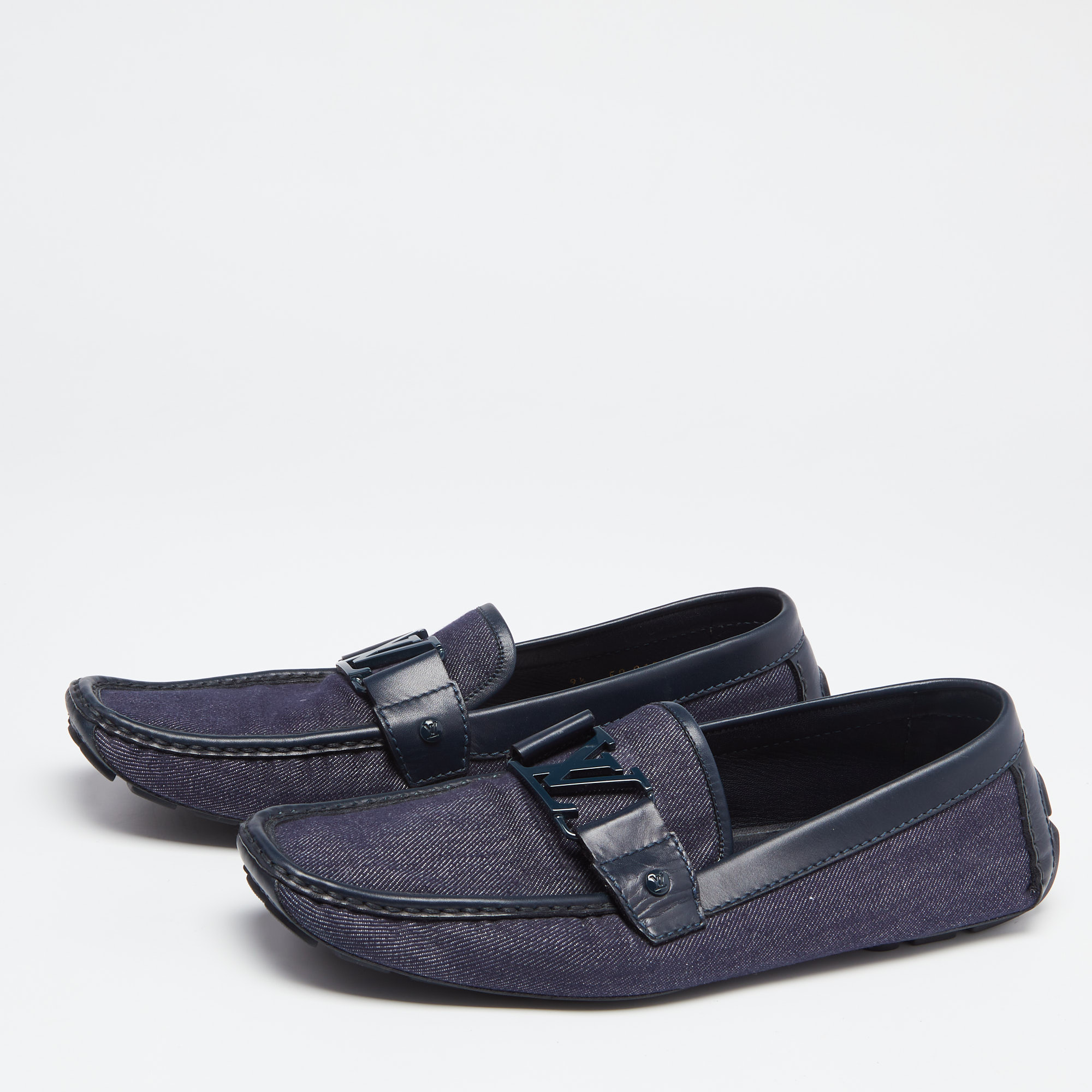 

Louis Vuitton Blue Denim Monte Carlo Loafers Size