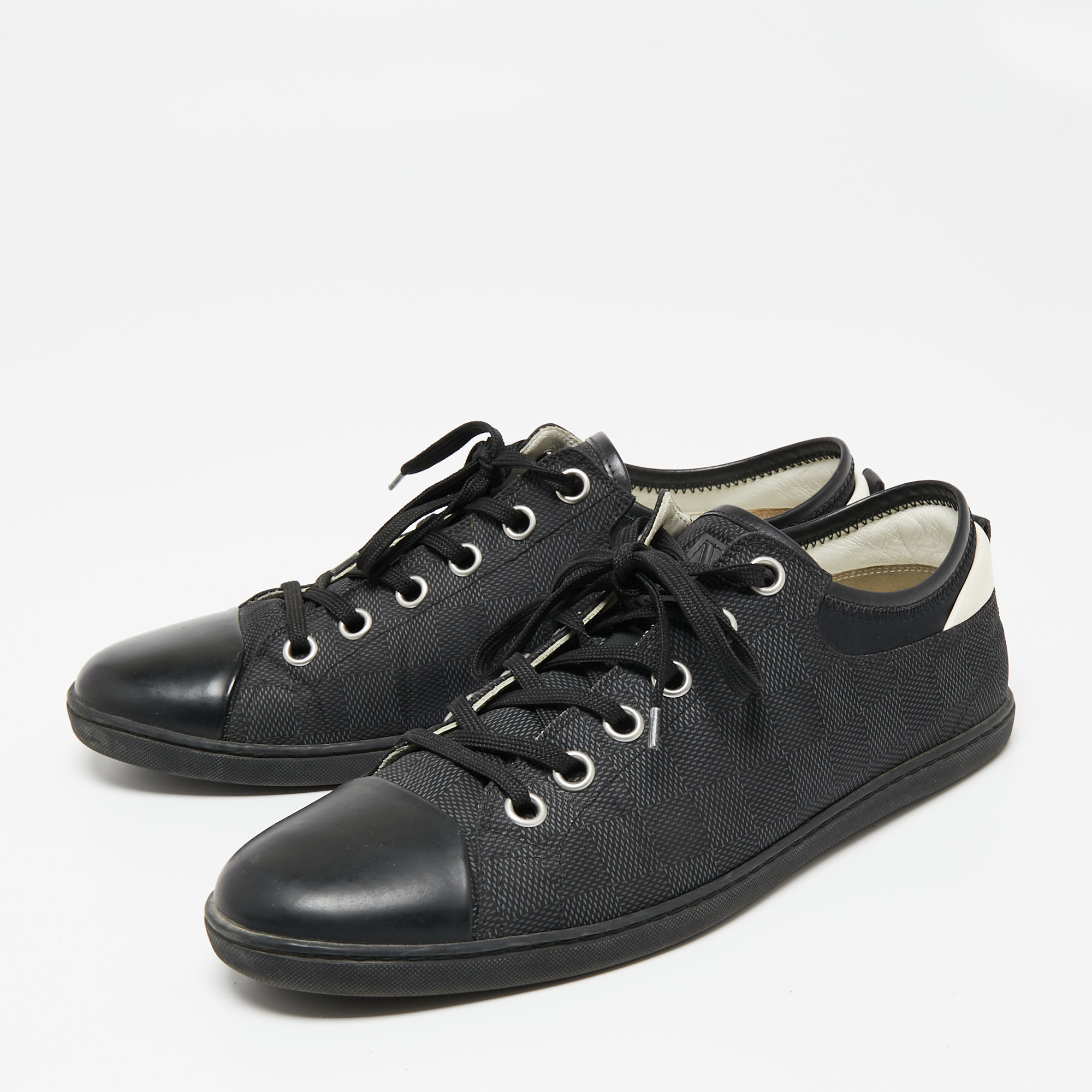 

Louis Vuitton Black/Grey Graphite Damier Nylon and Leather Cap Toe Low-Top Sneakers Size