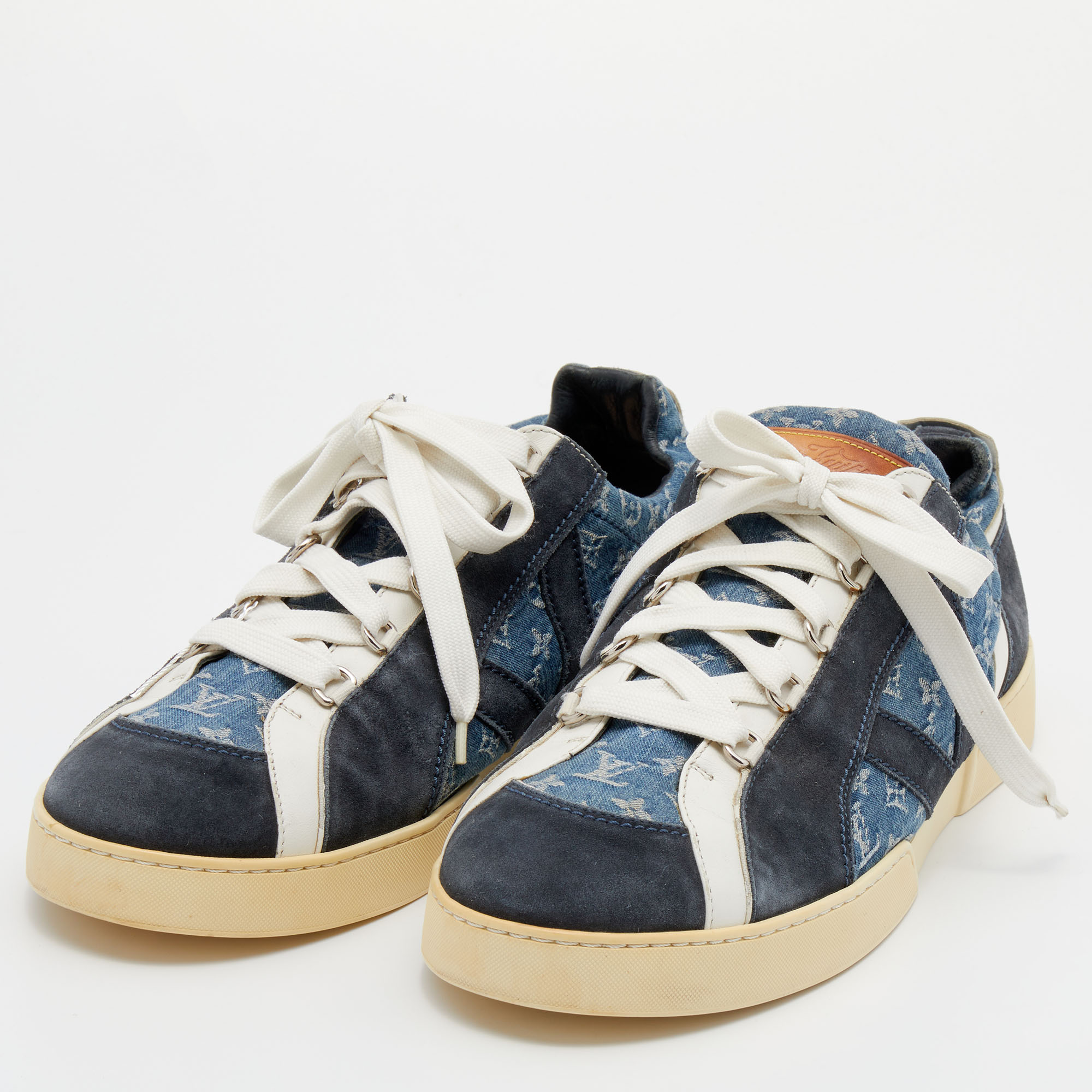 

Louis Vuitton Blue Monogram Denim and Suede Rennes Sneakers Size