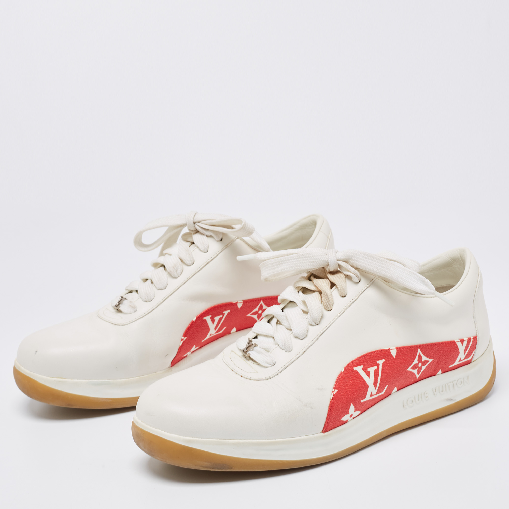 

Louis Vuitton x Supreme White/Red Leather And Monogram Canvas Trim Sport Low Top Sneakers Size