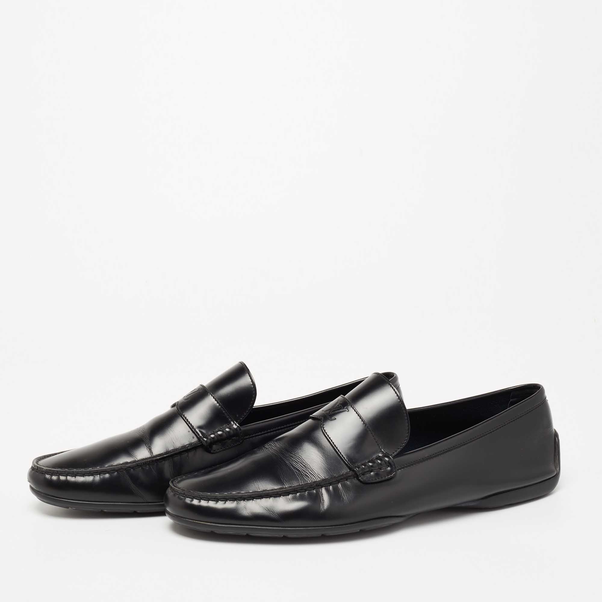 

Louis Vuitton Black Leather Slip On Loafers Size