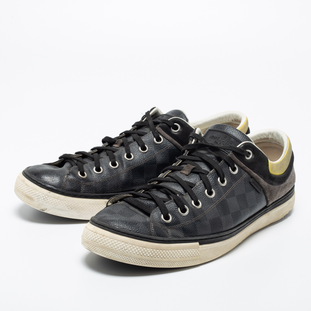 

Louis Vuitton Grey/Black Suede and Damier Coated Canvas Low-Top Sneakers Size