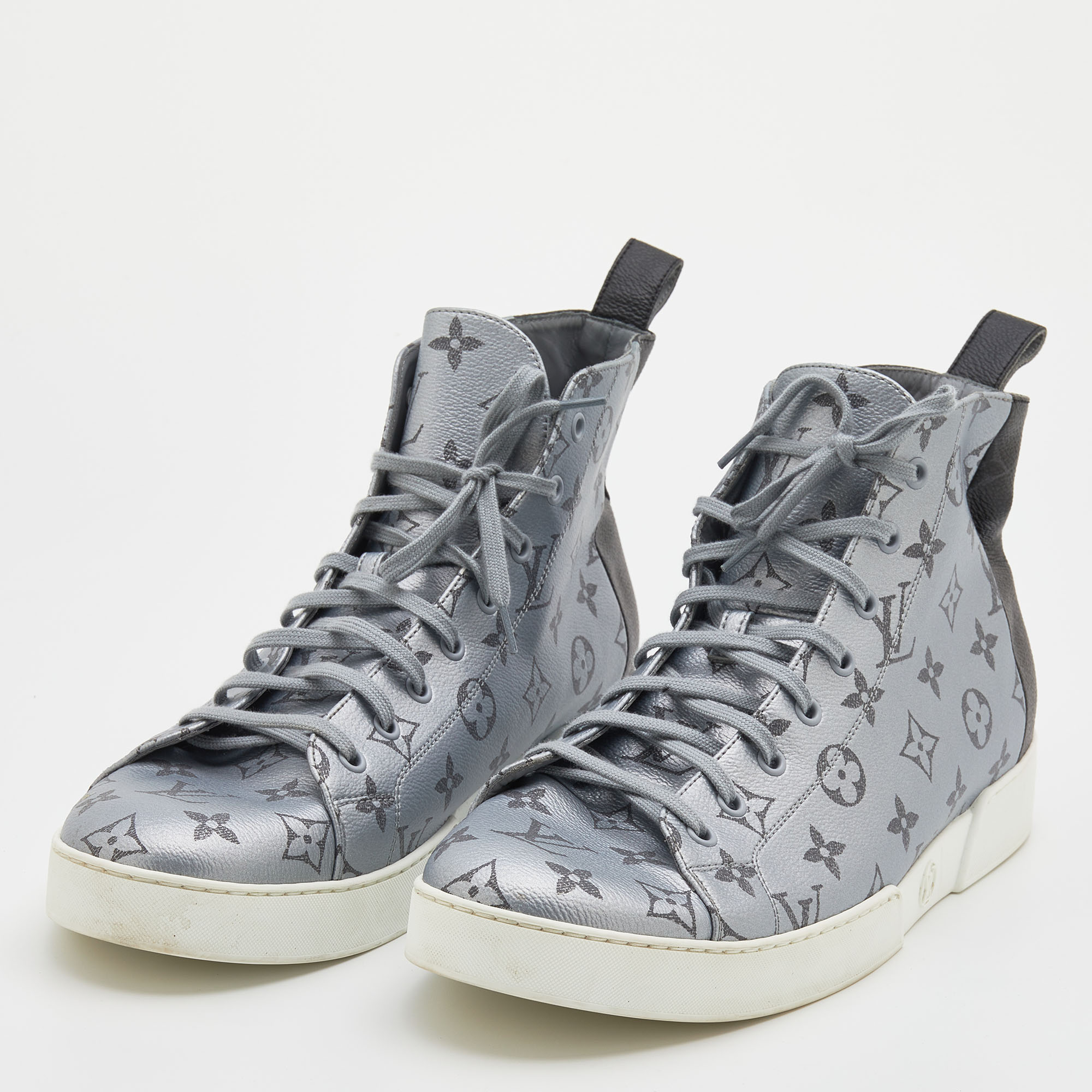 

Louis Vuitton Grey/Black Match Up Monogram Canvas Pacific High Top Sneakers Size