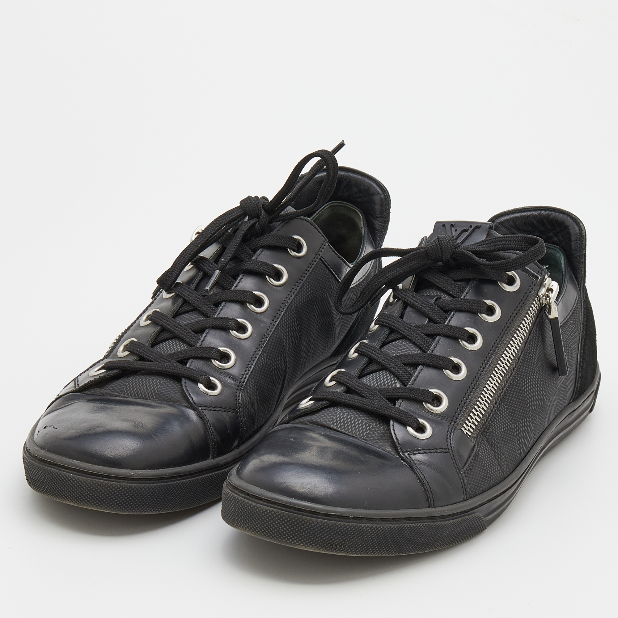 

Louis Vuitton Black Damier Print Nylon, Suede And Leather Adventure Zip Low Top Sneakers Size