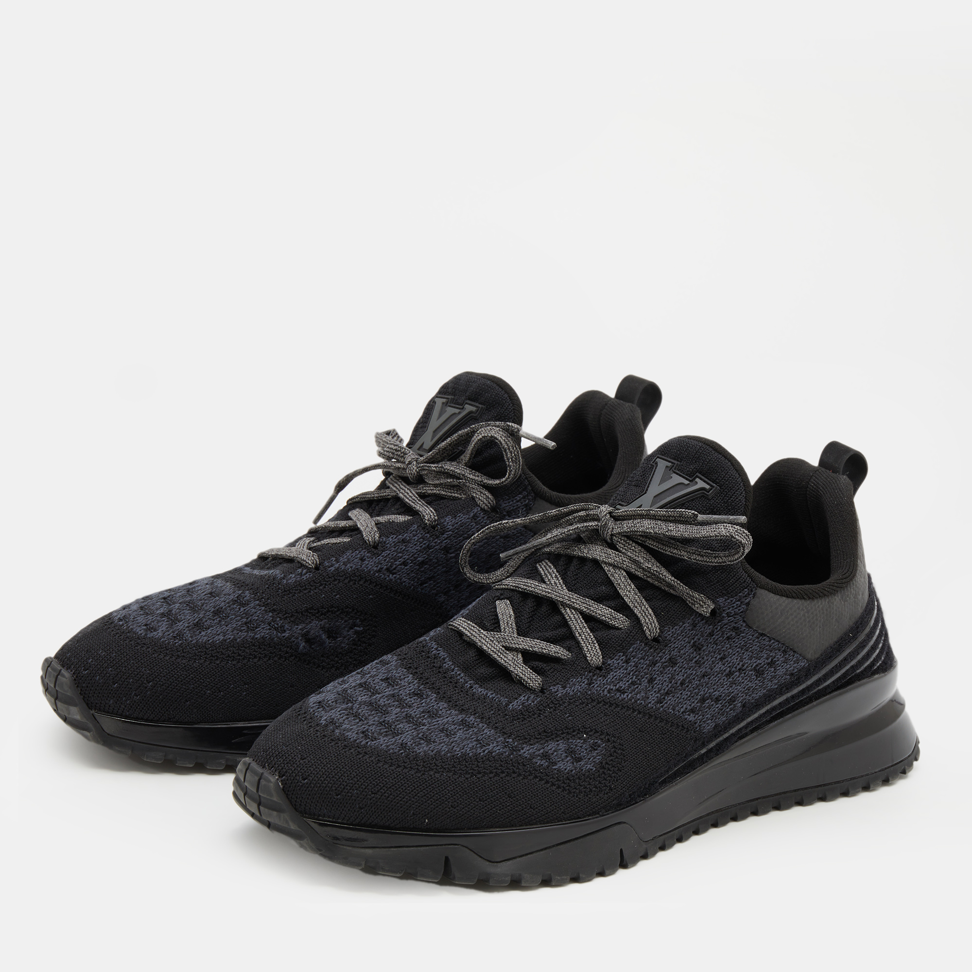 

Louis Vuitton Black Knit Fabric VNR New Runner Low Top Sneakers Size