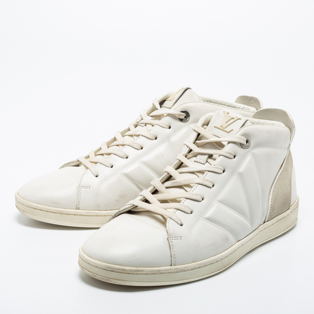 

Louis Vuitton White Leather and Suede High Top Sneakers Size